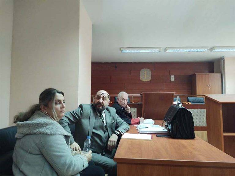 Доцни супервештачењето, повторно одложено судењето за родилката од Дебар