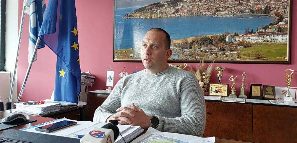 Охрид располага со 600, а во лето се обезбедуваат 900 паркинг места