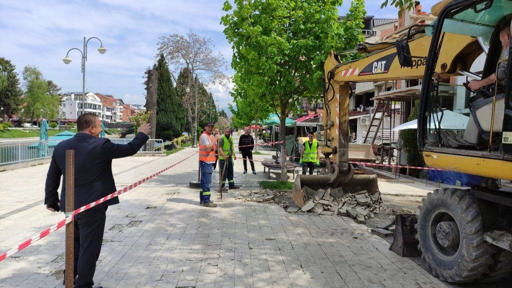 Започна реконструкцијата на кејот на реката Црн Дрим