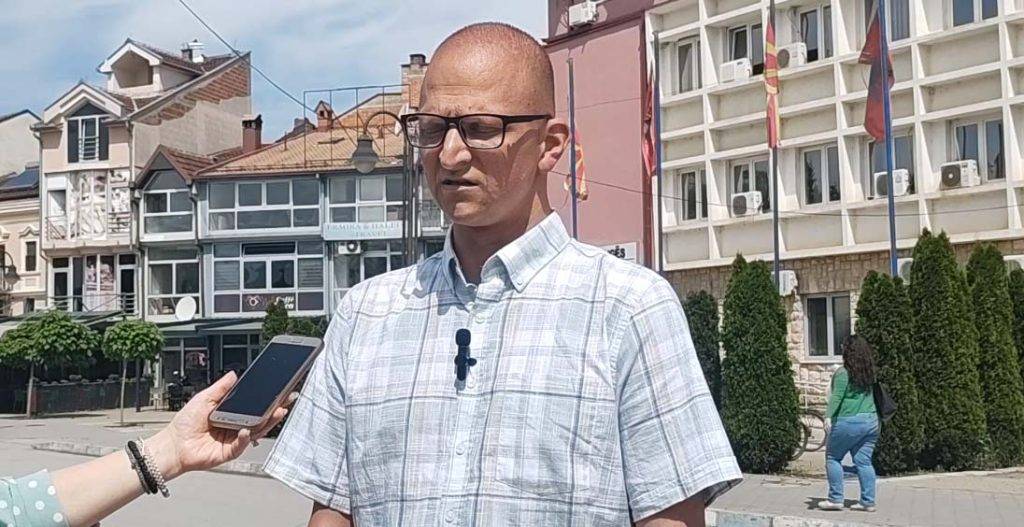 Националното здружение „Храбро срце“ бара министерот за здравство да ја повлече одлуката за разрешување на д-р Јовев