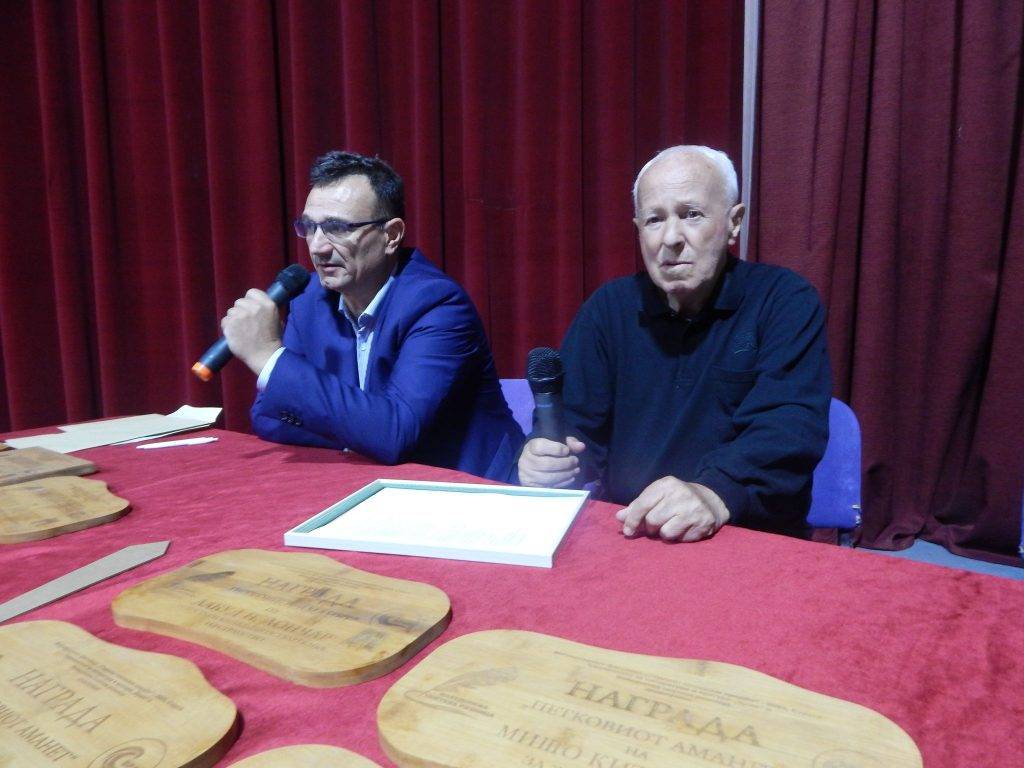 На манифестацијата „Струшки книжевни средби“ доделени признанија на заслужни стружани