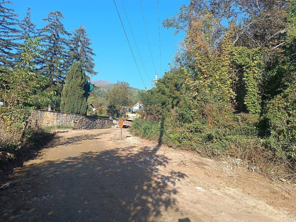 Привршува проектот реконструкција на улица Шопов мост- Здравствен дом Вевчани