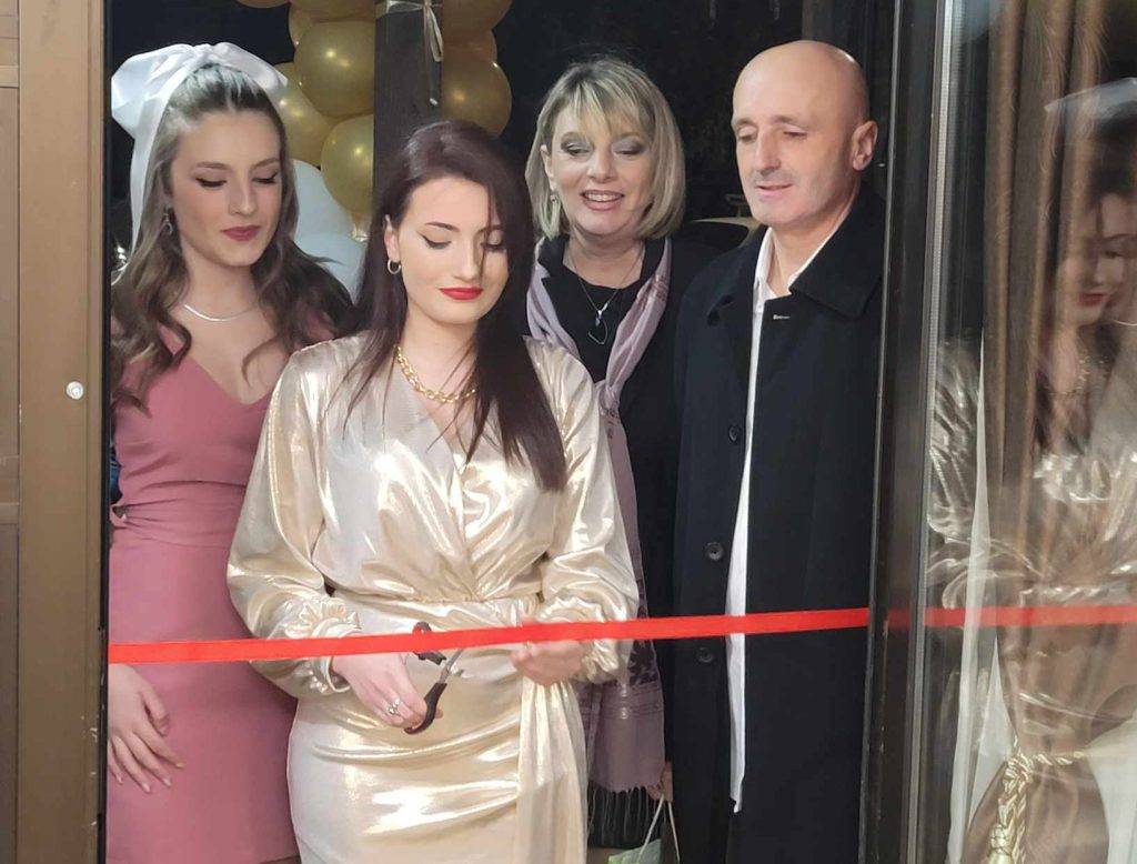 ФОТО: Отворено ново стилско студио во Охрид  „Агата-hair & makeup“