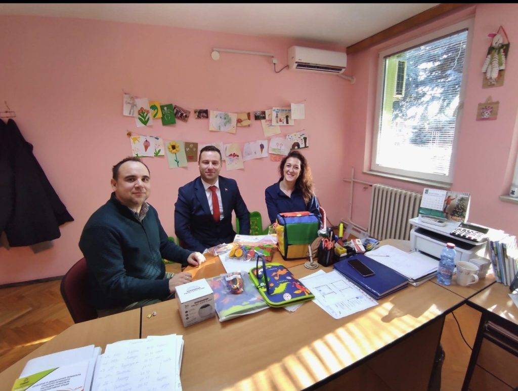 Вредна донација за градинката „Јасна Ристеска“ од Почесниот конзул Филев