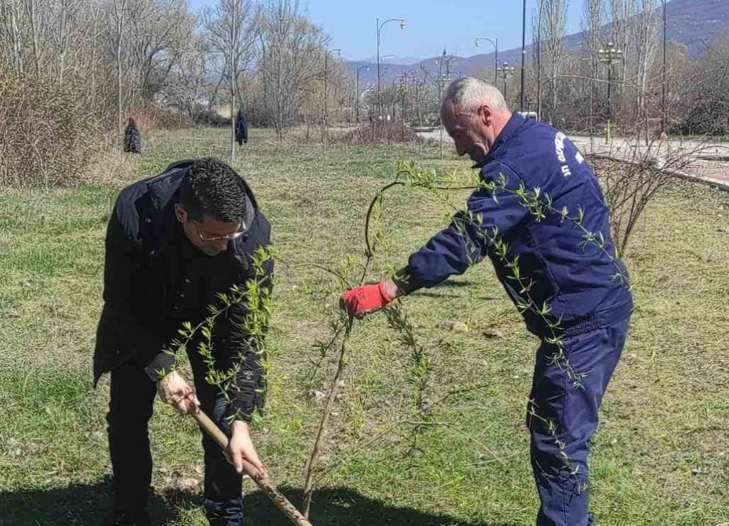 Ј. П.,,Охридски Комуналец” го одбележа Денот на пролетта
