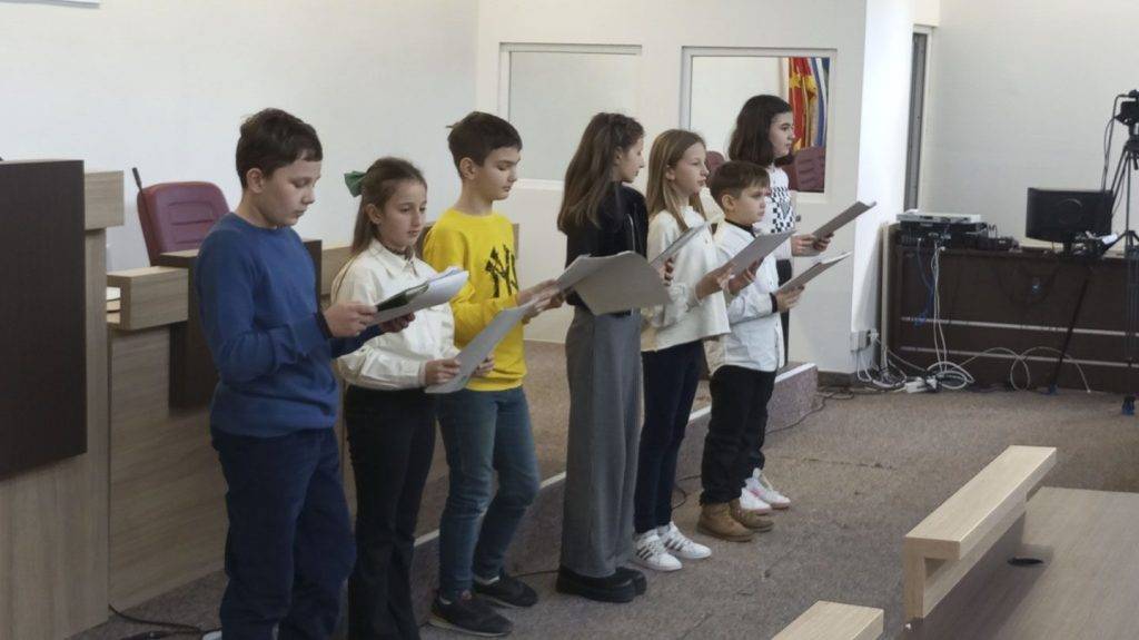 Врачени наградите за најдобра песна за деца „Тоде“ на Креативна Верига