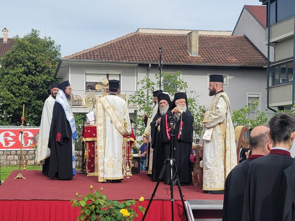 Величествена Ѓурѓовденска литија во Струга
