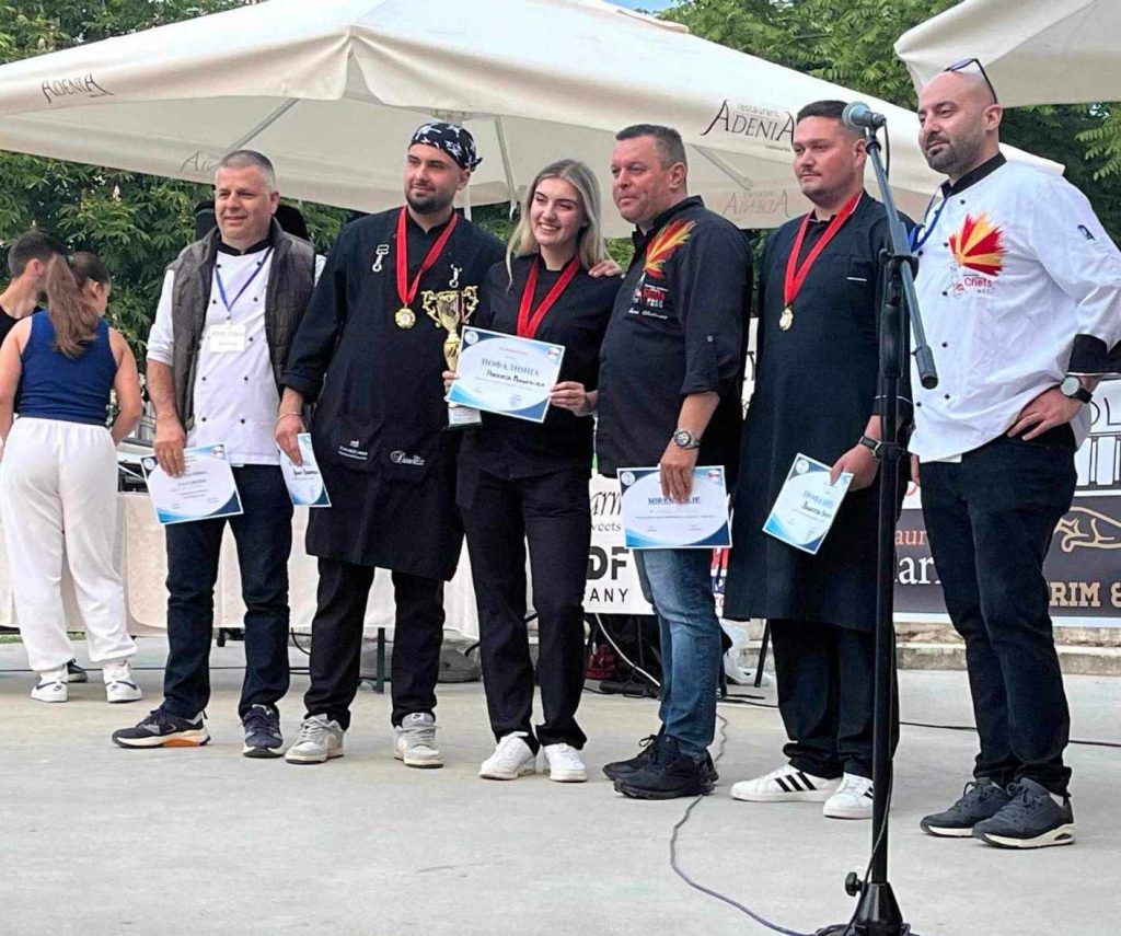 Учениците од угостителско најдобри на натпреварот „Young Cheff Struga“