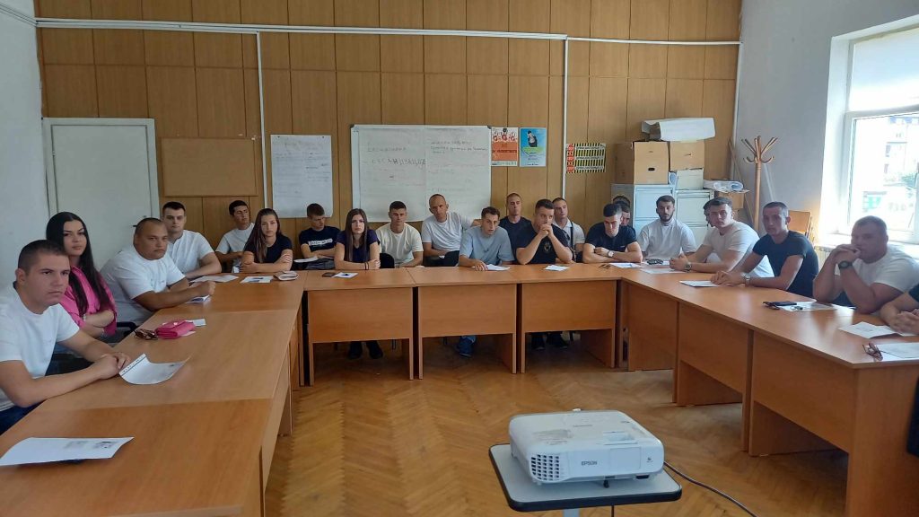 33 полициски кадети, добија договори за вработувања во СВР Охрид