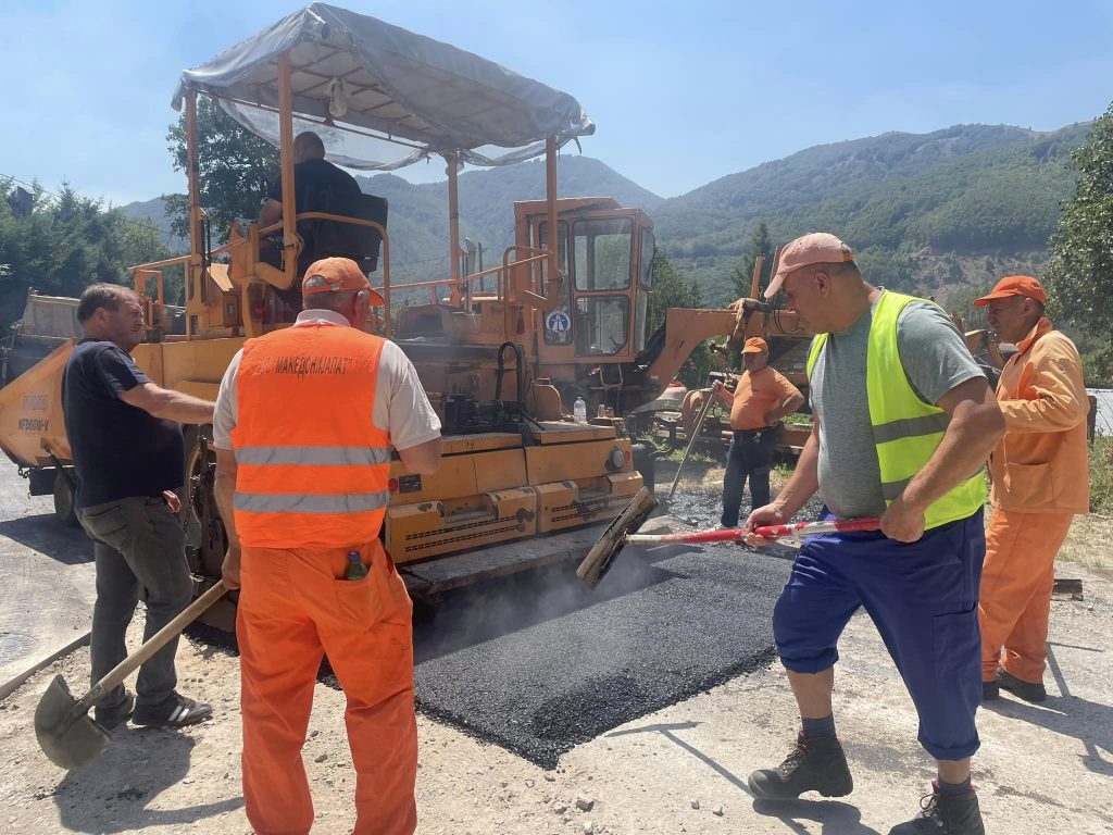 Привршува реконструкцијата на патот кон Горна Белица