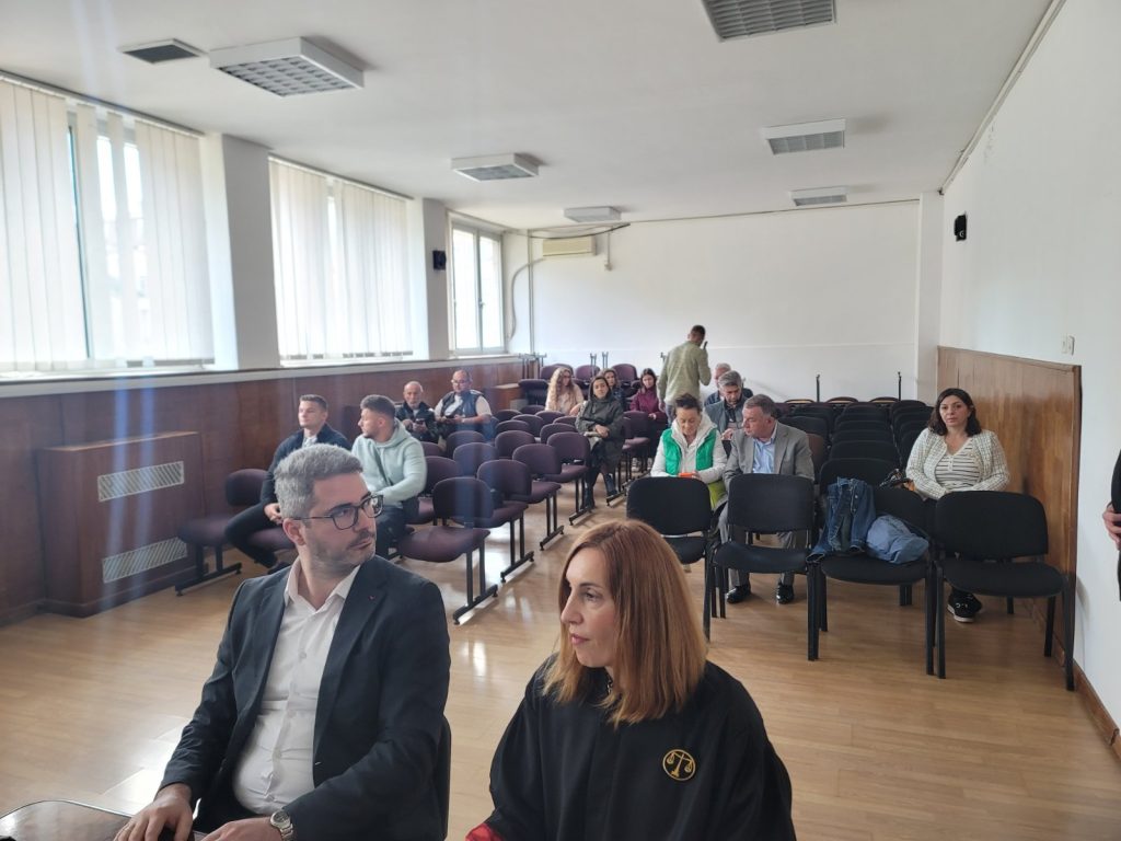 Одново започна судењето за Пендиков