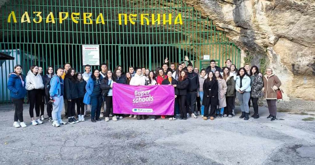 Ученици од угостителско во посета на Бор