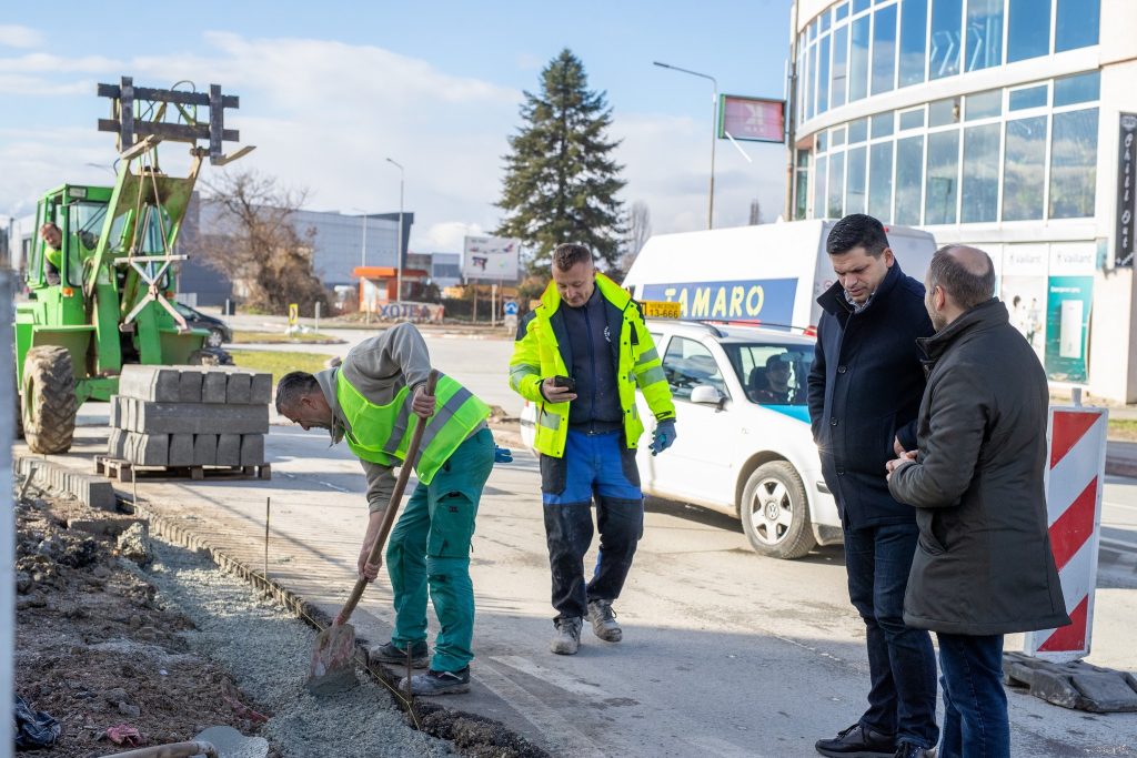 Започна реконструкција на кружниот кај Здружение на возачи