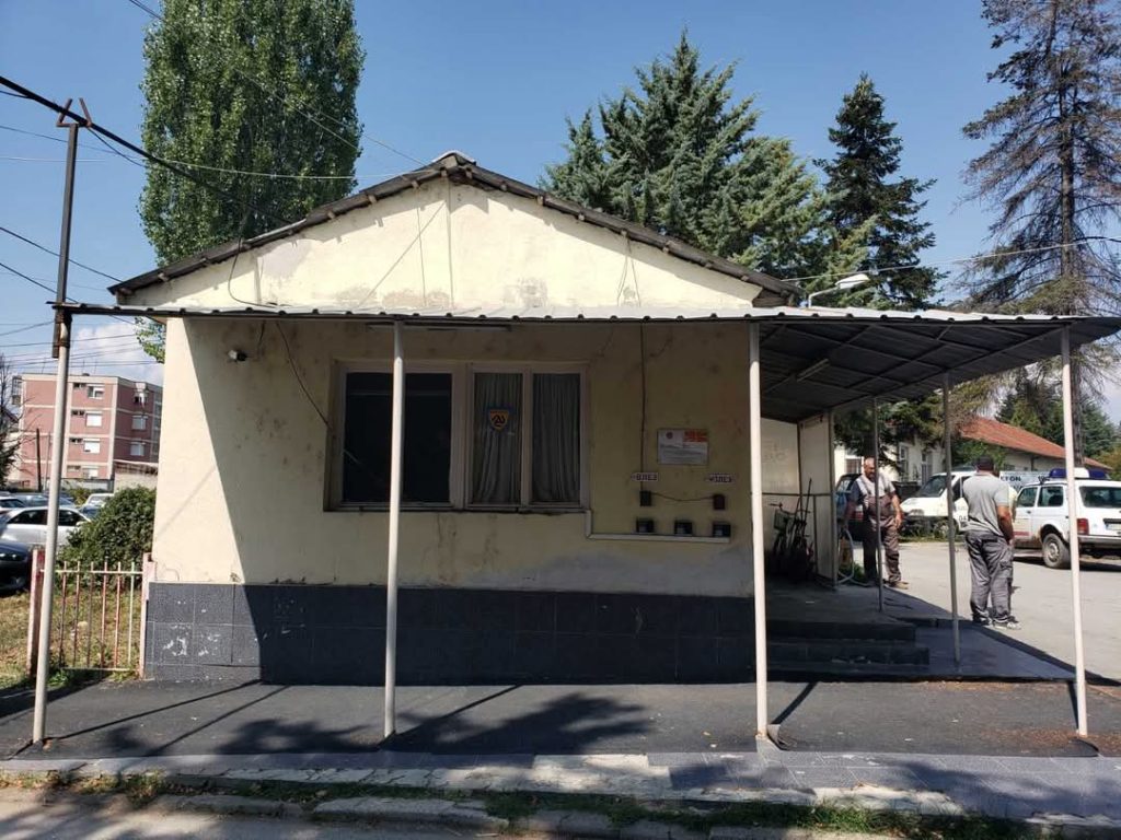 Влезот на охридската болница со нов лик