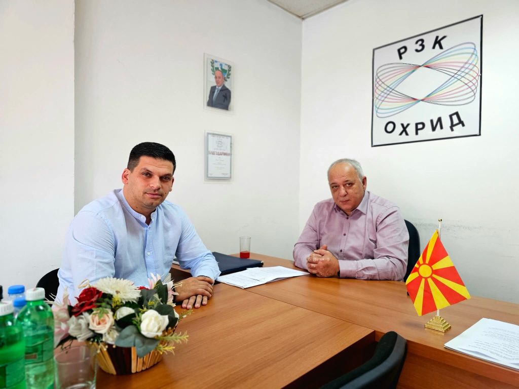 Пецаков ветува силна поддршка за занаетчиството