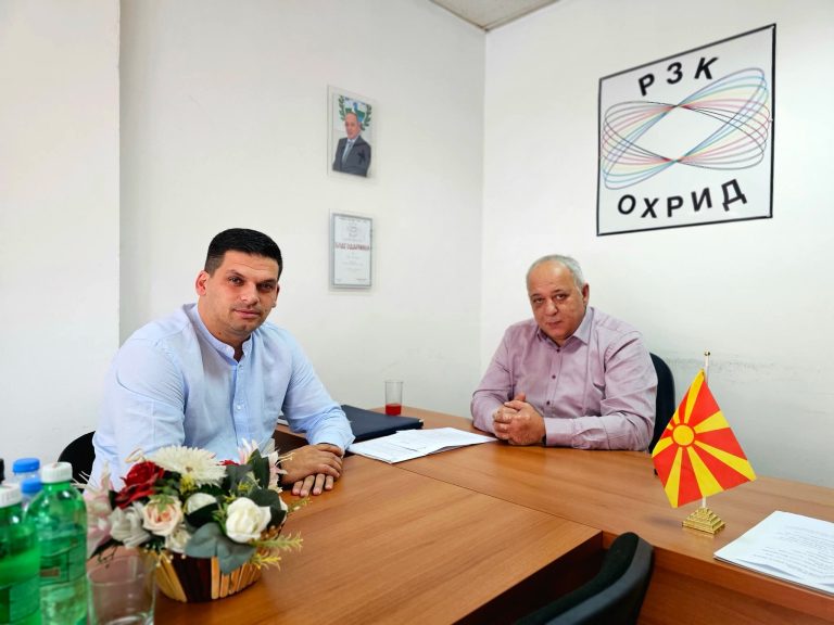 Пецаков ветува силна поддршка за занаетчиството