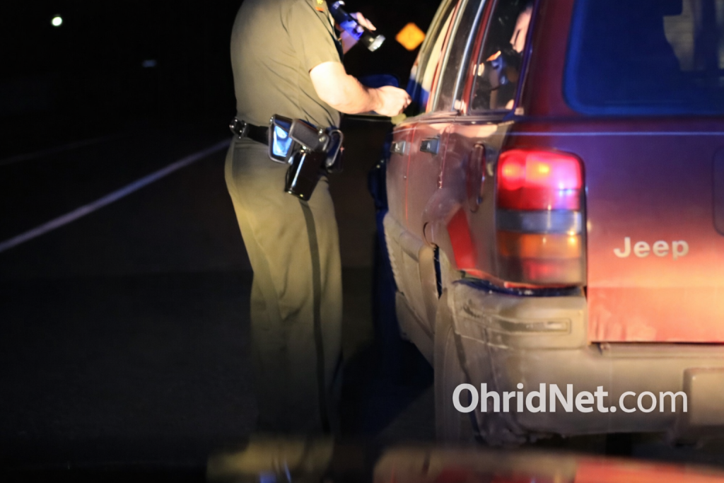 Возел со забрана – приведен 48-годишник од Струга, одземено возилото