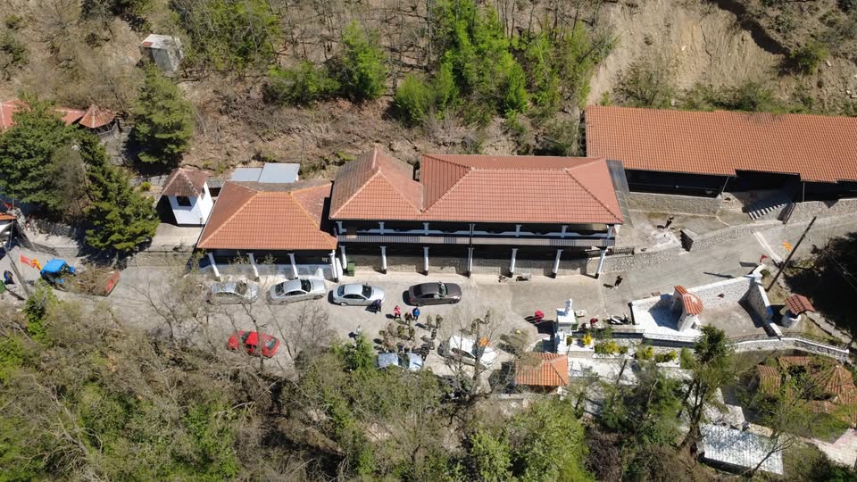 Во село Оровник за првпат  литија со моштите на Света Недела