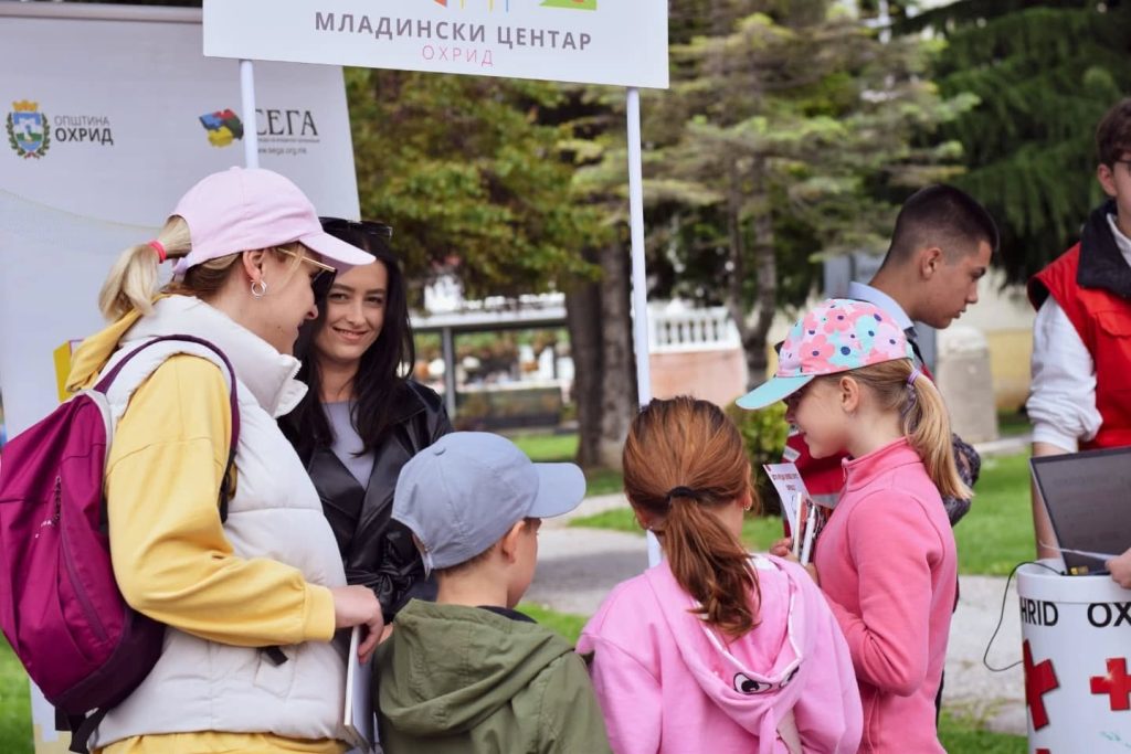 „Chill & Connect“ во Охрид – саем за волонтерски можности, музика и дружба за младите