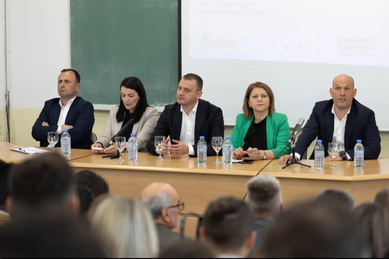 „Парламентарен караван“ на ФТУ Охрид – студенти во директна дебата со пратеници