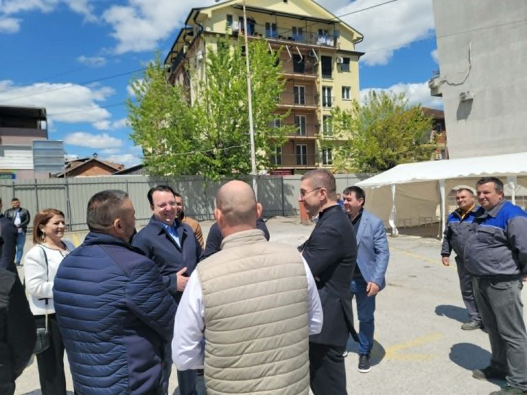Започна изградбата на катната гаража во Охрид, ќе продолжи изградбата на Плaошник