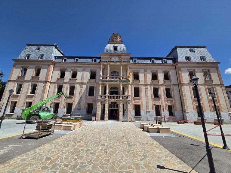 Охридската гимназија со обновени простории ја пречекува новата учебна година
