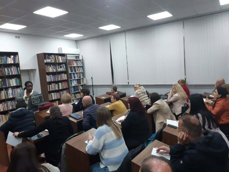 Бесплатни часови по англиски јазик за деца и возрасни во охридската библиотека