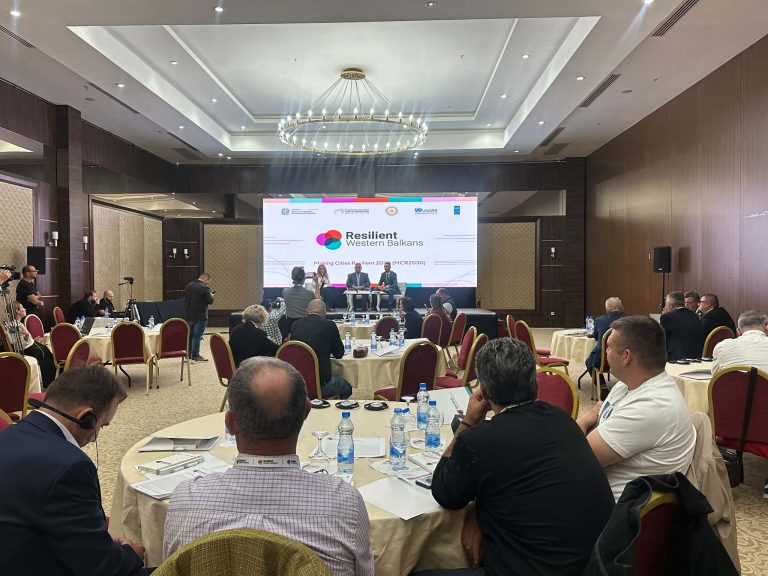Зајакнување на капацитетите за справување со катастрофи, се воведува и систем за командување