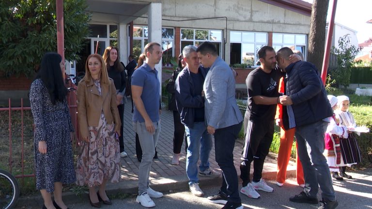 Повеќе од 200 илјади евра вложени во ОУ „Христо Узунов“, инвестициите во образованието продолжуваат